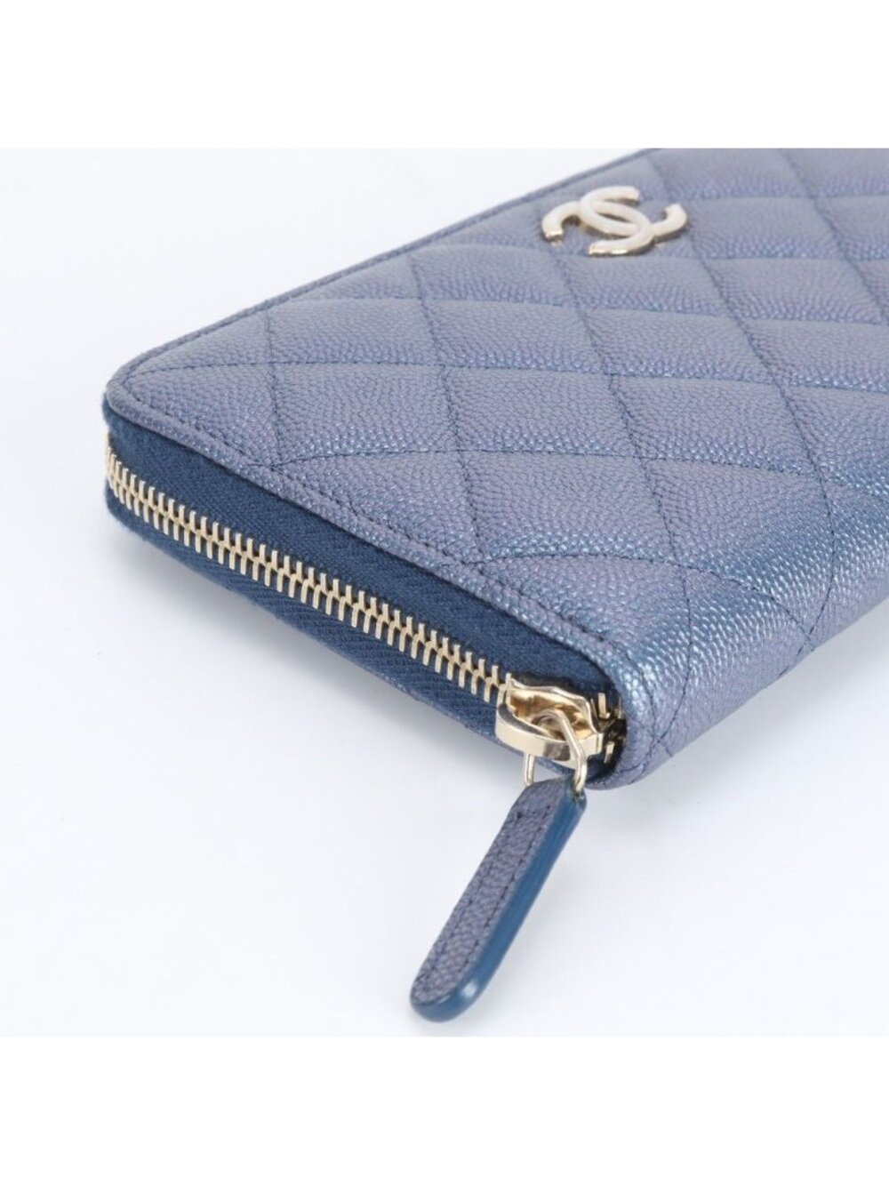 Chanel Quilted Caviar Leather Wallet - Picture 5 of 8